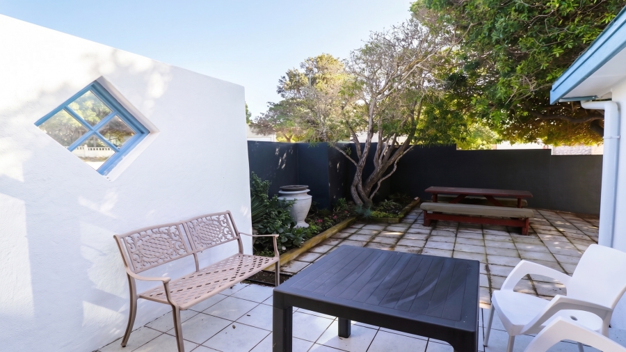 4 Bedroom Property for Sale in Arniston Western Cape